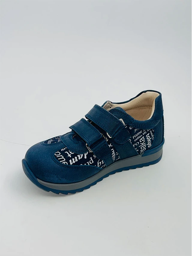 Adidasi baieti Cod 215=3756